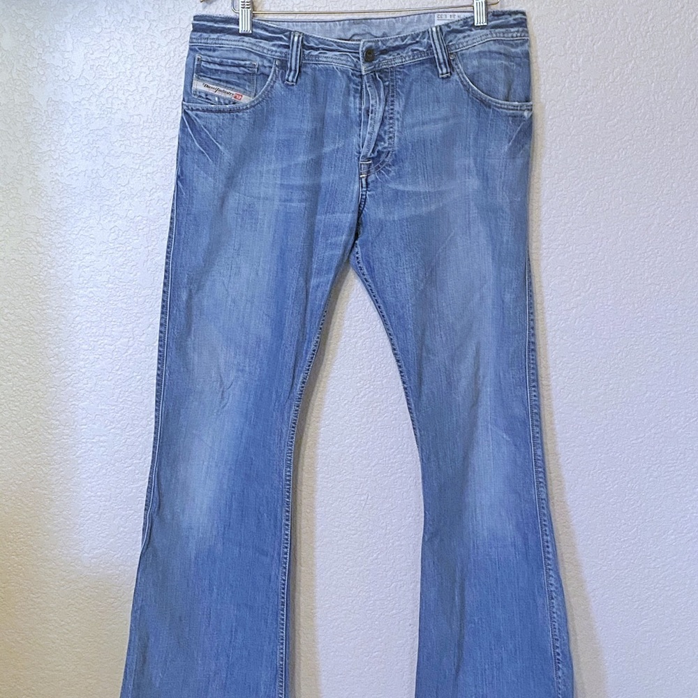 Men’s authentic Diesel 34/32 Zaf bootcut jeans